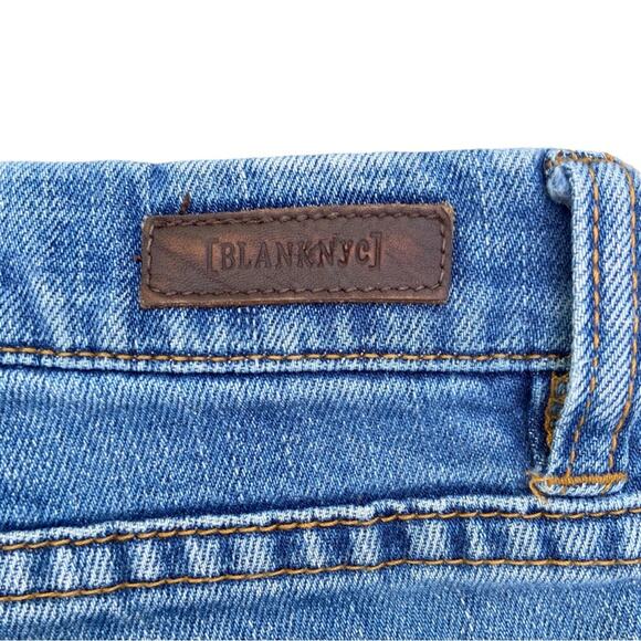 Blank NYC Deep Cuff Straight Medium Wash Distressed Blue Jeans Women’s Size 28 - Picture 7 of 10